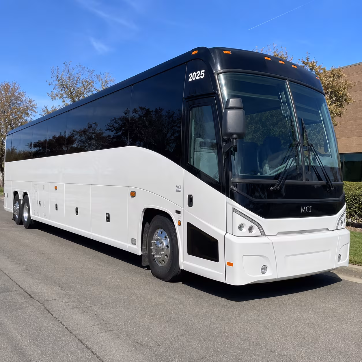 bellevue corporate shuttles between the eastside s biggest tech campuses