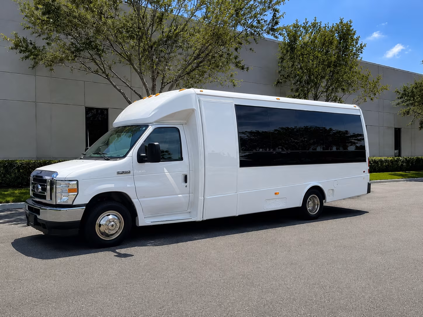bellevue wedding transportation onboard seating