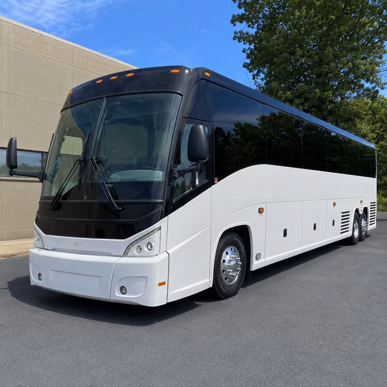 bellevuecharterbuscompany com will help you find buses for leavenworth the olympic peninsula and corporate retreats
