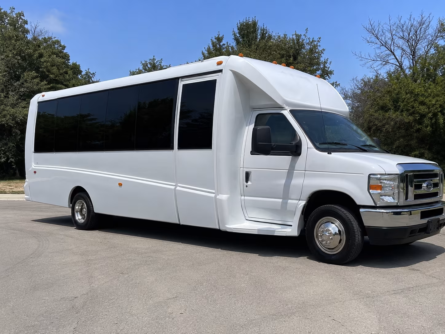 party buses are the most popular prom vehicle on the eastside and bellevuecharterbuscompany com has them