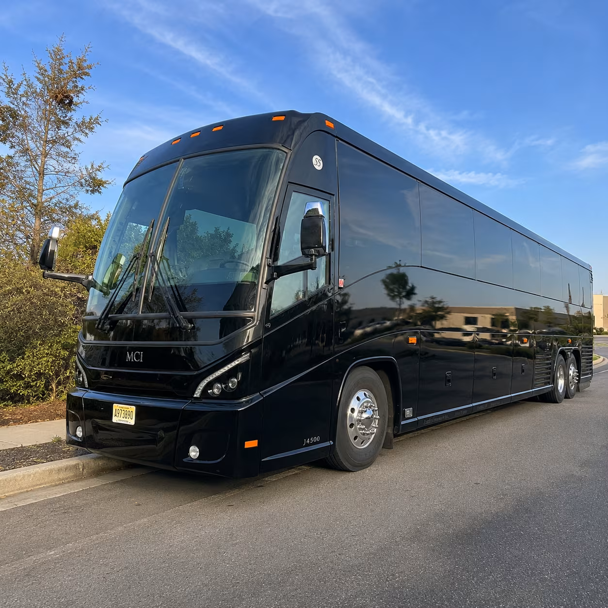 shuttling personnel between bellevue and joint base lewis mcchord