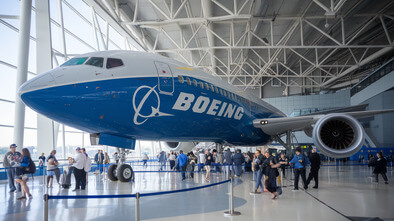 future of flight aviation center boeing tour