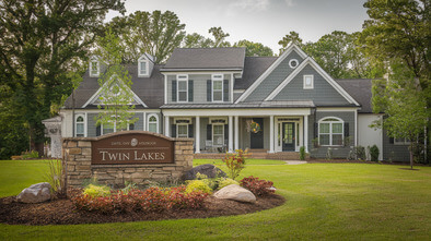 twin lakes neighborhood